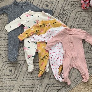 Old navy footies pajamas